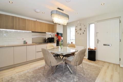 undefined, Snowdrop Gardens, Worksop, S81