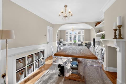 undefined, Suttons Avenue, Hornchurch, RM12