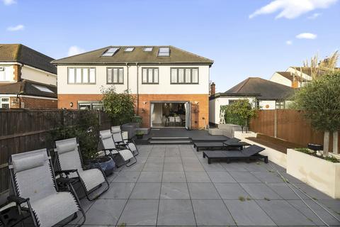 undefined, Mashiters Walk, London, RM1