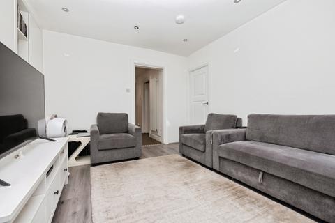 undefined, Doddington Grove, London, SE17