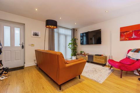 undefined, Griffin Farm Drive, Cheadle, SK8