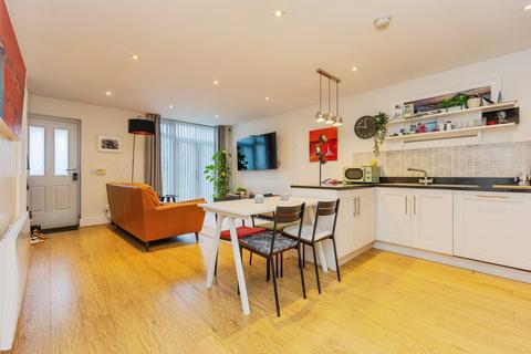 undefined, Griffin Farm Drive, Cheadle, SK8
