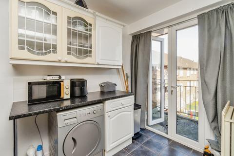 undefined, Queens Court, Wolverhampton, WV10