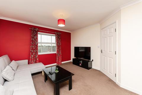 2 bedroom flat for sale, Aston Chase, Pontefract, WF9