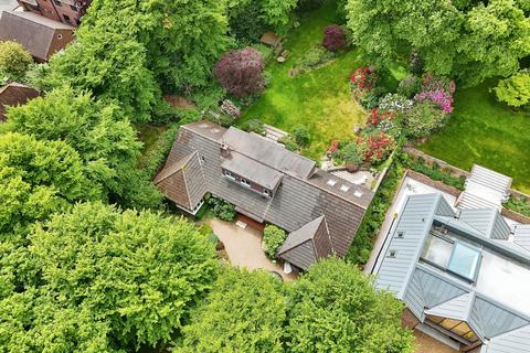 4 bedroom detached house for sale, Firs Walk, Welwyn, AL6