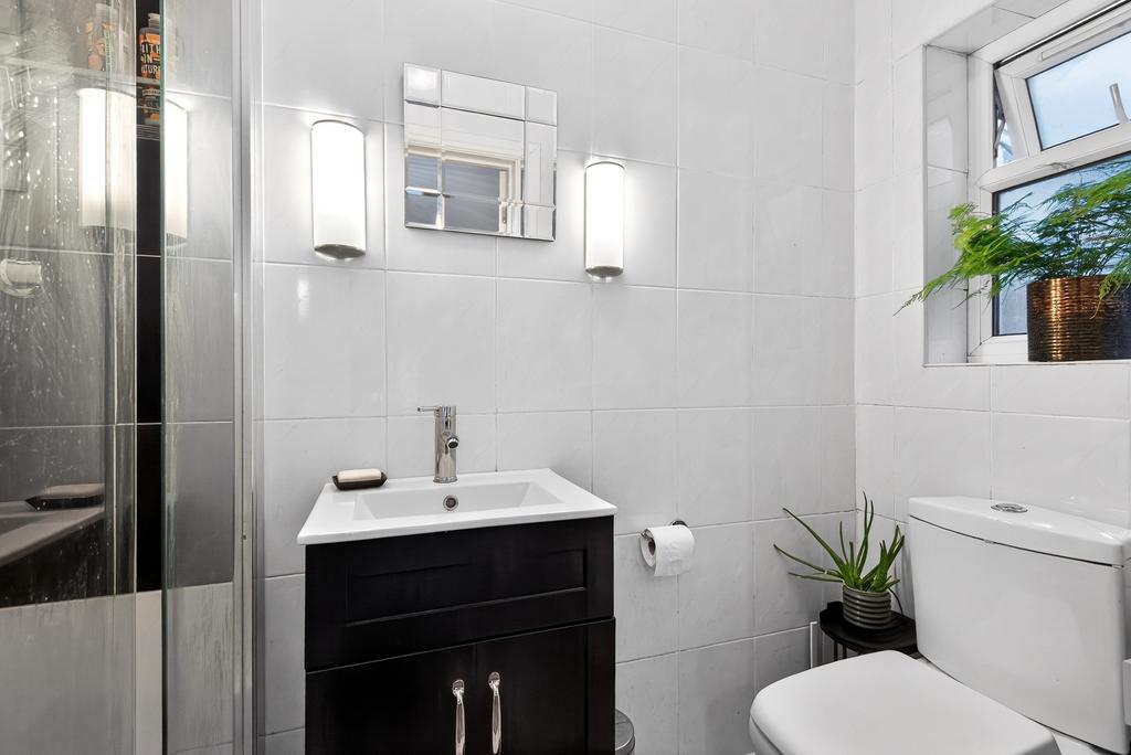Master En-suite