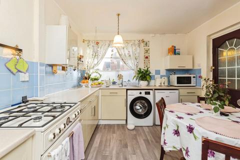3 bedroom semi-detached house for sale, Second Avenue, Liversedge, WF15