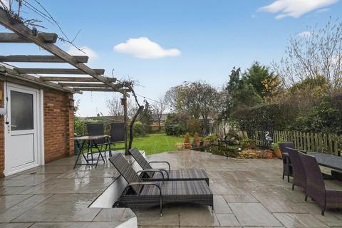 4 bedroom detached house for sale, Cavendish Road, St. Albans, AL3