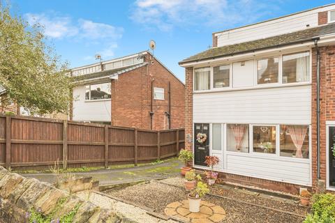3 bedroom end of terrace house for sale, Grove Street, Ossett, WF5
