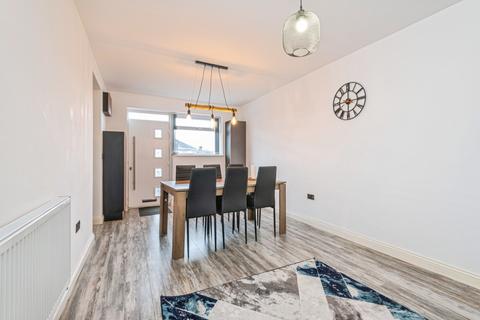 undefined, Enfield Close, Batley, WF17