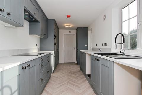 3 bedroom detached bungalow for sale, Horbury Road, Wakefield, WF2