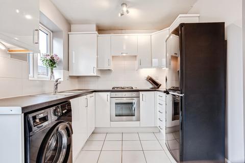 2 bedroom terraced house for sale, Springfield Road, Wakefield, WF3
