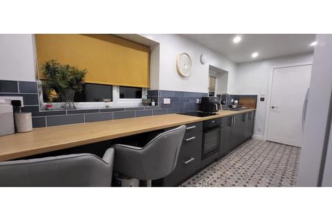 2 bedroom semi-detached house for sale, New Road, Wakefield, WF4