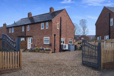 New Road, Wakefield, WF4