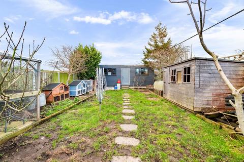 3 bedroom end of terrace house for sale, St Martins Road, Folkestone, CT20