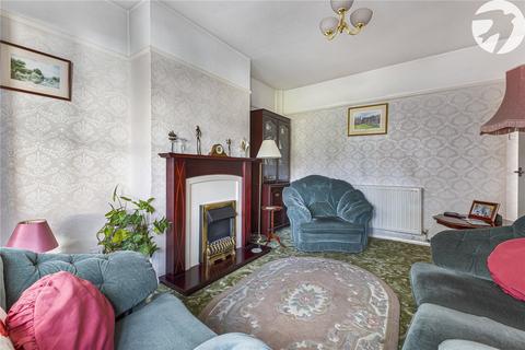 2 bedroom bungalow for sale, Woodlands Rise, Swanley, Kent, BR8