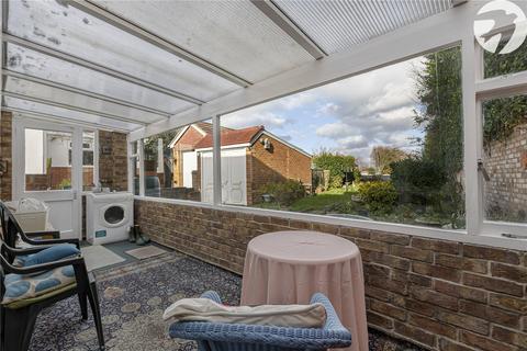 2 bedroom bungalow for sale, Woodlands Rise, Swanley, Kent, BR8