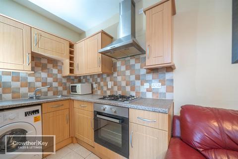 undefined, Holker Road, Buxton