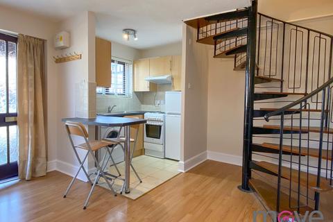 1 bedroom end of terrace house to rent, Reddings Park, Cheltenham GL51