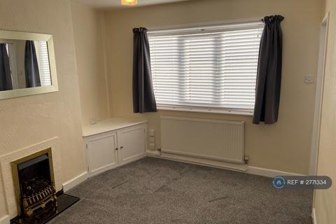 1 bedroom flat to rent, Oak Street, Colne, BB8