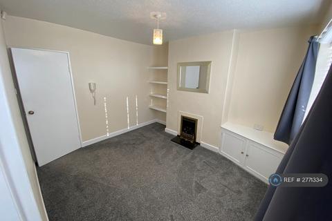 1 bedroom flat to rent, Oak Street, Colne, BB8