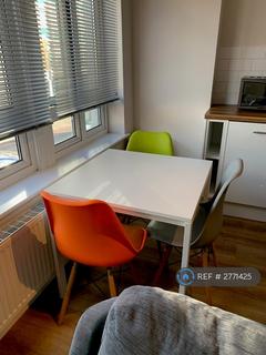 1 bedroom flat to rent, Stafford House, London, SE12