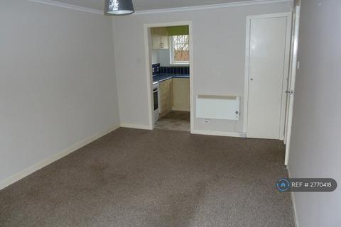 1 bedroom flat to rent, St. Leonards Court, Kinghorn, Burntisland, KY3