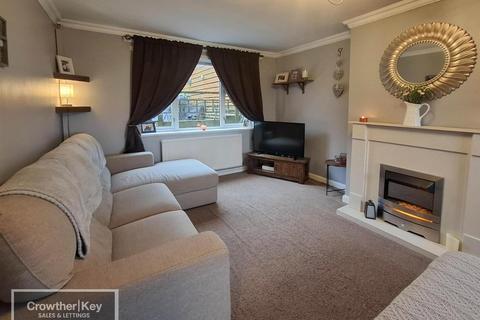 3 bedroom terraced house for sale, Highfield Avenue, Dove Holes, Buxton