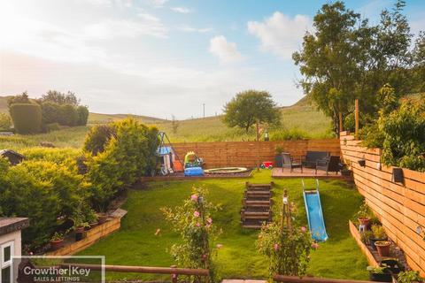 3 bedroom terraced house for sale, Highfield Avenue, Dove Holes, Buxton