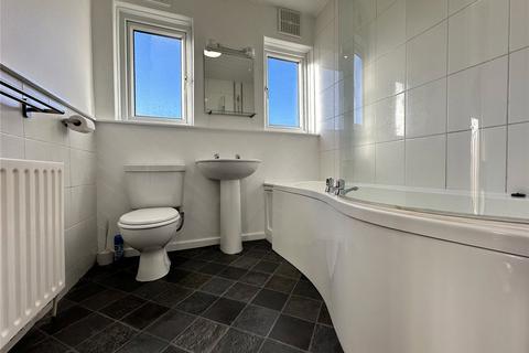 2 bedroom apartment to rent, Drummond Road, Leeds, West Yorkshire