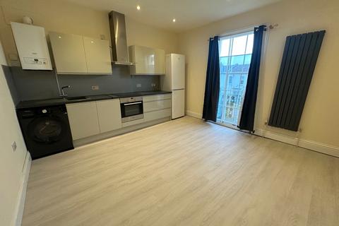 undefined, Flat 3, Dale Street, CV32 5HL