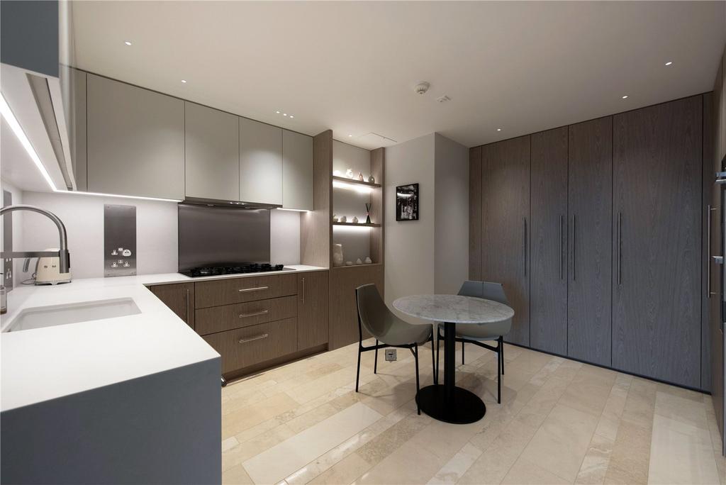Kitchen / Dining