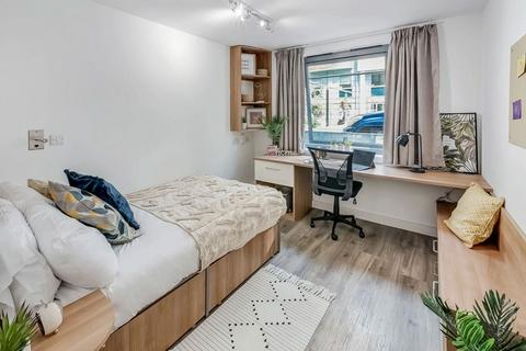 Flat share to rent, Market Road