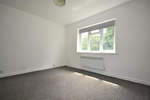 2 bedroom maisonette to rent, Dorcas Court, Old London Road, St Albans