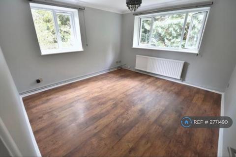 undefined, The Larches, Luton, LU2