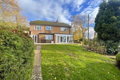 3 bedroom detached house to rent, LINTON, MAIDSTONE