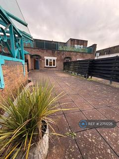 2 bedroom flat to rent, Brighton Road, Purley, CR8