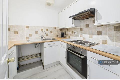 1 bedroom flat to rent, Peter James Court, Stafford, ST16