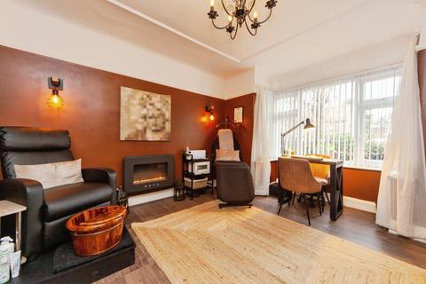 3 bedroom semi-detached house for sale, Ashlea Road, Wirral, CH61