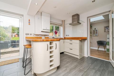 3 bedroom semi-detached house for sale, Bracken Grove, Bromsgrove, B61