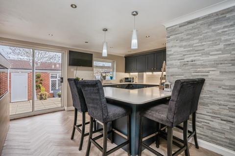 3 bedroom terraced house for sale, Hawkley Close, Leigh Park, Havant, PO9