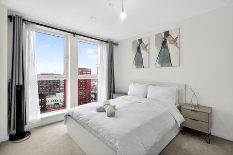 1 bedroom apartment for sale, 17 Silvertown Way, London, E16