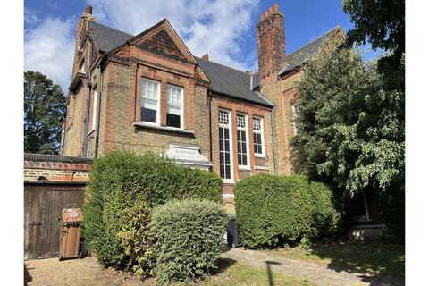 undefined, College Park Close, London, SE13