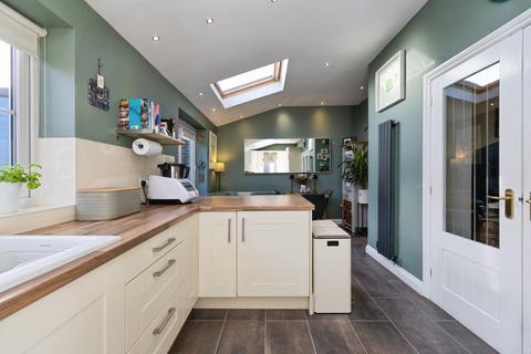 4 bedroom end of terrace house for sale, Fenwick Way, Consett, DH8