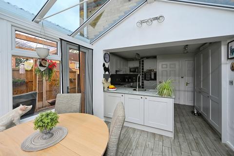 2 bedroom semi-detached house for sale, Mercia Court, Sutton-in-Ashfield, NG17