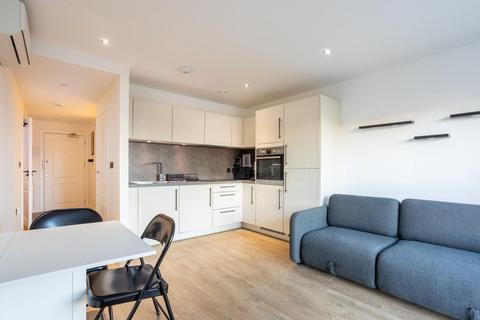 1 bedroom flat for sale, 37 Bedford Road, Clapham, SW4
