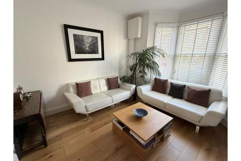 undefined, Neuchatel Road, London, SE6