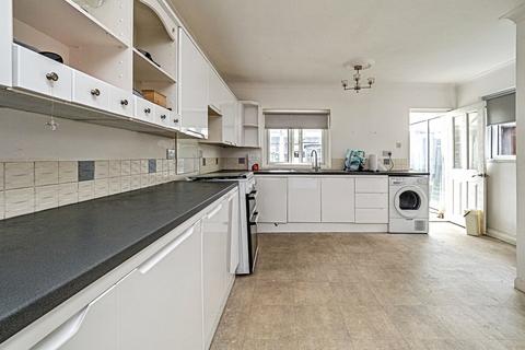 2 bedroom end of terrace house for sale, Hotham Road South, Hull, HU5