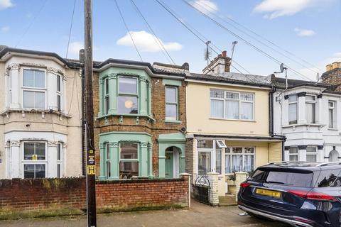 undefined, Chesterton Terrace, London, E13