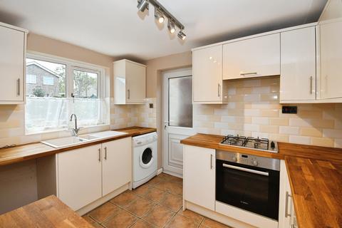 3 bedroom semi-detached house for sale, Parkfield Road, Sleaford, NG34
